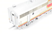 Load image into Gallery viewer, HO Brass Oriental Limited ATSF - Santa Fe EMD F3A 1500 HP Phase IV Pro-Painted Warbonnet #337