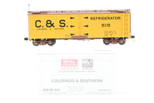 Load image into Gallery viewer, HOn3 Micro-Trains C&S - Colorado & Southern 30’ Composite Underframe Refrigerator Car FP No. 515