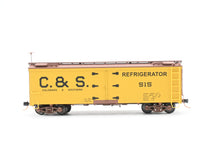Load image into Gallery viewer, HOn3 Micro-Trains C&S - Colorado & Southern 30’ Composite Underframe Refrigerator Car FP No. 515