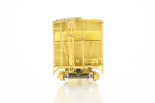 Load image into Gallery viewer, HO Brass OMI - Overland Models, Inc. TH&B - Toronto Hamilton & Buffalo Slab Side Covered Hopper