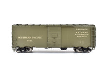 Load image into Gallery viewer, HO Brass Beaver Creek SP - Southern Pacific B-50-24 Express Boxcar No. 5728 FP
