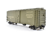 Load image into Gallery viewer, HO Brass Beaver Creek SP - Southern Pacific B-50-24 Express Boxcar No. 5728 FP