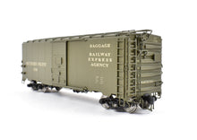 Load image into Gallery viewer, HO Brass Beaver Creek SP - Southern Pacific B-50-24 Express Boxcar No. 5728 FP