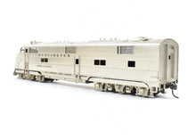 Load image into Gallery viewer, HO Brass Oriental Limited CB&Q - Burlington Route EMD E5A 2000 HP Phase 1 CB&Q "Silver Carrier"