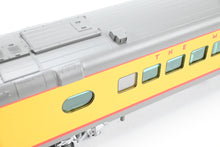 Load image into Gallery viewer, HO Brass Railway Classics MILW26M MILW - Milwaukee Road 40-Seat Leg Rest Coach 600 Series 1957 FP No. 629