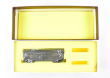 Load image into Gallery viewer, HO Brass Beaver Creek SP - Southern Pacific B-50-24 Express Boxcar No. 5728 FP