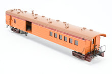 Load image into Gallery viewer, HO Brass PSC - Precision Scale Co. Milwaukee Road Branchline Express Mail Car Factory Painted