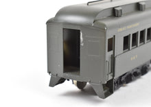 Load image into Gallery viewer, HO Brass CON Oriental Limited GN - Great Northern 1935 "Empire Builder" First Class Coach CP No. 967