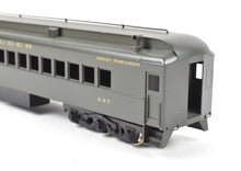 Load image into Gallery viewer, HO Brass CON Oriental Limited GN - Great Northern 1935 "Empire Builder" First Class Coach CP No. 967