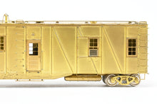 Load image into Gallery viewer, HO Brass OMI - Overland Models, Inc. UP - Union Pacific 6-Man Bunk Car #907640