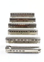 Load image into Gallery viewer, HO Brass Hallmark Models ATSF - Santa Fe High Level 6-Car Set