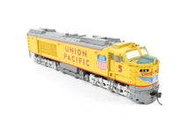 Load image into Gallery viewer, HO Brass OMI - Overland Models, Inc. UP - Union Pacific GE 8500 HP Gas Turbine "Big Blow" 3-Unit Set