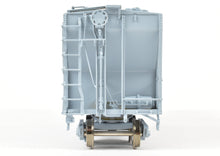 Load image into Gallery viewer, HO Brass OMI - Overland Models, Inc. Various Roads PS-2 Central Discharge Covered Hopper Car FP/Unlettered