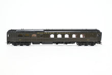 Load image into Gallery viewer, HO Brass Cascade Models NP - Northern Pacific HW Dining Car Modernized #1674-1679 Custom Painted + Interior No. 1674