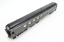 Load image into Gallery viewer, HO Brass Cascade Models NP - Northern Pacific HW Dining Car Modernized #1674-1679 Custom Painted + Interior No. 1674