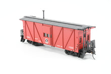 Load image into Gallery viewer, HO Brass CON OMI - Overland Models, Inc. GN - Great Northern "Bay Window" Wooden Caboose No. X-320 Custom Painted