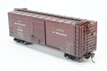 Load image into Gallery viewer, HO Brass NJ International MILW - Milwaukee Road Ribbed Boxcar 40' Single Door Custom Painted & Weathered
