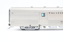 Load image into Gallery viewer, HO CON BLI - Broadway Limited Imports WP - Western Pacific 13-Car California Zephyr Set