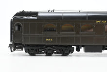 Load image into Gallery viewer, HO Brass Cascade Models NP - Northern Pacific HW Dining Car Modernized #1674-1679 Custom Painted + Interior No. 1674