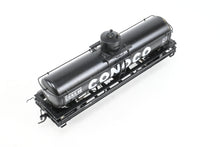 Load image into Gallery viewer, HOn3 Brass BLW - Berlyn Locomotive Works Various Roads Conoco CONX 46 Tank Car Factory Painted REBOXX