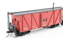 Load image into Gallery viewer, HO Brass CON OMI - Overland Models, Inc. GN - Great Northern "Bay Window" Wooden Caboose No. X-320 Custom Painted