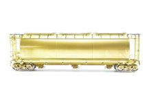 Load image into Gallery viewer, HO Brass OMI - Overland Models, Inc. UP - Union Pacific CH-90-5 Cylindrical Covered Hopper