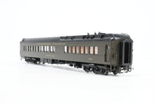 Load image into Gallery viewer, HO Brass CIL - Challenger Imports NP - Northern Pacific HW Dining Car Factory Painted Pullman Green No. 1695