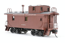 Load image into Gallery viewer, HO Brass NWSL - Northwest Short Line NP - Northern Pacific Wood Caboose Custom Painted No. 1305