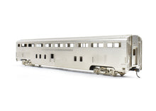 Load image into Gallery viewer, HO Brass Hallmark Models ATSF - Santa Fe High Level Transition Chair Car 528 Series