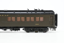 Load image into Gallery viewer, HO Brass CIL - Challenger Imports NP - Northern Pacific HW Dining Car Factory Painted Pullman Green No. 1695