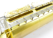 Load image into Gallery viewer, HO Brass OMI - Overland Models, Inc. UP - Union Pacific CH-90-5 Cylindrical Covered Hopper