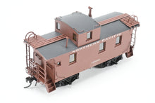 Load image into Gallery viewer, HO Brass W&R Enterprises NP - Northern Pacific 24' Wood Caboose 1600 Series Pro-Painted No. 1620