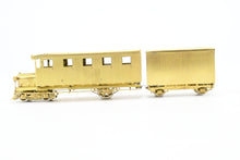 Load image into Gallery viewer, On2 Brass The Car Works SR&RL - Sandy River & Rangeley Lakes Railbus No. 4 (Also B&H - Bridgton & Harrison and Edaville)