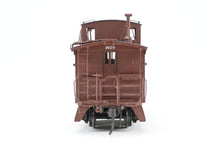 Load image into Gallery viewer, HO Brass W&R Enterprises NP - Northern Pacific 24' Wood Caboose 1600 Series Pro-Painted No. 1620