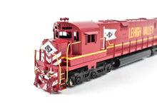 Load image into Gallery viewer, HO Brass Oriental Limited/Challenger Imports Lehigh Valley C-628 Red Scheme FP