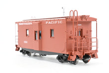 Load image into Gallery viewer, HO Brass W&R Enterprises NP - Northern Pacific 36' Bay Window Caboose "AB" Brakes Version 3 Factory Painted Mineral Red No. 1524