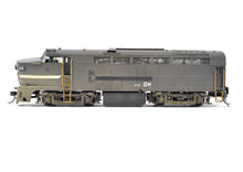 Load image into Gallery viewer, HO Brass OMI - Overland Models, Inc. D&H - Delaware and Hudson BLW RF-16 Shark Nose A-unit CP in NYC/D&H Patch No. 1216