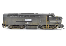 Load image into Gallery viewer, HO Brass OMI - Overland Models, Inc. D&H - Delaware and Hudson BLW RF-16 Shark Nose A-unit CP in NYC/D&H Patch No. 1216