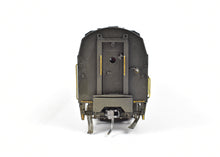 Load image into Gallery viewer, HO Brass OMI - Overland Models, Inc. D&H - Delaware and Hudson BLW RF-16 Shark Nose A-unit CP in NYC/D&H Patch No. 1216