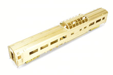 Load image into Gallery viewer, HO Brass Oriental Limited NP - Northern Pacific North Coast Limited Dome Coach #550