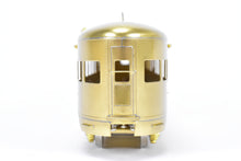 Load image into Gallery viewer, HO Brass Oriental Limited NP - Northern Pacific North Coast Limited Buffet Lounge Observation 390 With Skirts