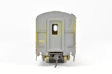 Load image into Gallery viewer, HO Brass S. Soho & Co. UP - Union Pacific ACF #5009 Lunch Counter-Lounge C/P