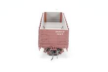Load image into Gallery viewer, HOn3 Blackstone Models D&RGW - Denver & Rio Grande Western High Side Gondola Flying Grande Herald No. 1267