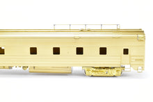 Load image into Gallery viewer, HO Brass Oriental Limited NP - Northern Pacific North Coast Limited Budd Diner 459-463
