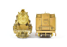 Load image into Gallery viewer, HO Brass PFM - Fujiyama ATSF - Santa Fe 4-6-2 Class 1337 Pacific