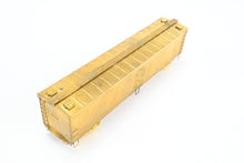Load image into Gallery viewer, HO Brass Trains Inc. Various Roads REA - Railway Express Agency 50' Wood Express Reefer
