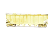 Load image into Gallery viewer, HO Brass OMI - Overland Models, Inc. C&NW - Chicago & North Western Quad Hopper Covered Top For Sand Service