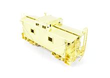 Load image into Gallery viewer, HO Brass OMI - Overland Models, Inc. D&H - Delaware & Hudson Wood Sheath Caboose With Center Cupola