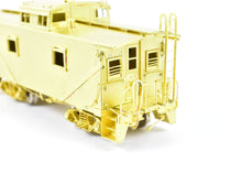 Load image into Gallery viewer, HO Brass OMI - Overland Models, Inc. D&H - Delaware & Hudson Wood Sheath Caboose With Center Cupola