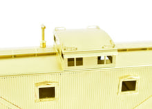 Load image into Gallery viewer, HO Brass OMI - Overland Models, Inc. D&H - Delaware & Hudson Wood Sheath Caboose With Center Cupola